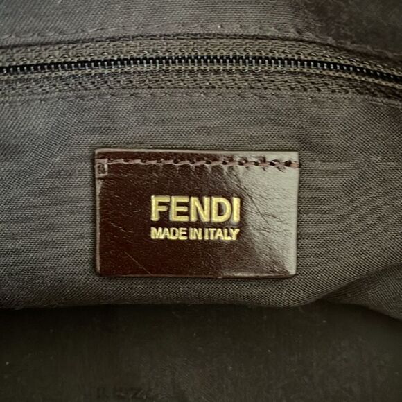 Fendi Mia Flap Bag Burgundy GHW - Picture 9 of 10